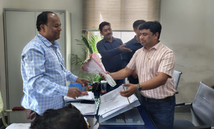 Anand Kumar takes charge as Assistant Audit Officer