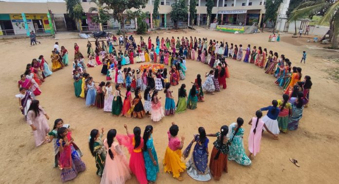 Bathukamma celebrations at Sai Vigyan High School