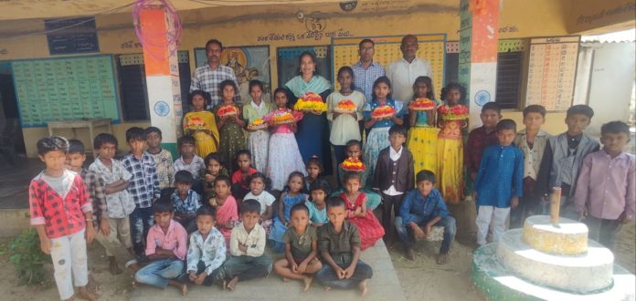 Bathukamma celebrations at Velmagudem School