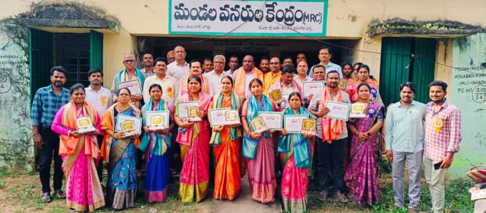 Best awards for 12 teachers!