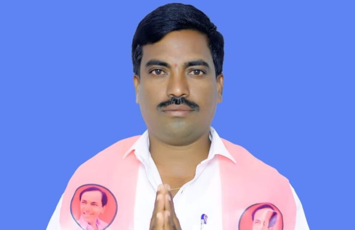 Boram Rajeshwar in the race for the new Akbarpeta Bhumpalli ZPTC seat