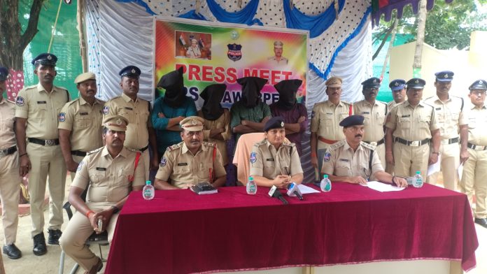 Cattle thieves arrested..