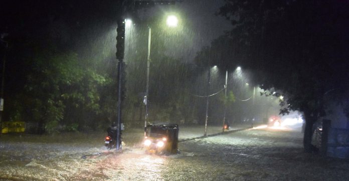 Rain in 439 areas