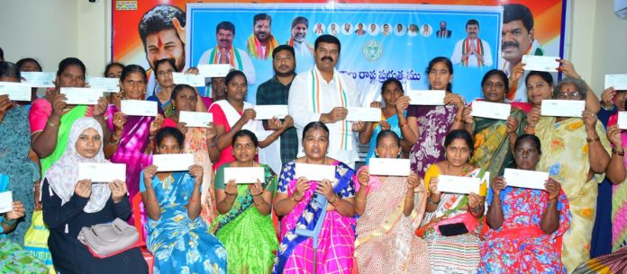 Distribution of Kalyana Lakshmi cheques