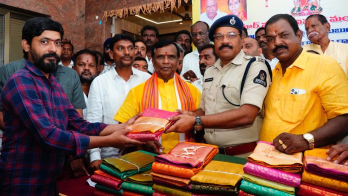 Distribution of silk sarees to 250 Devi Mata Mandapalas: MLA