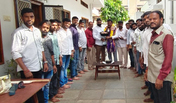 Edla Venkata Reddys birthday celebrations in grand style..