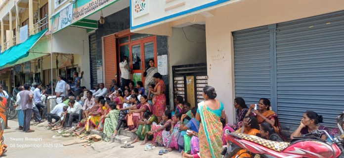 Farmers demands for urea..