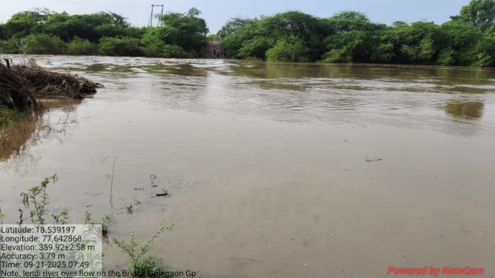 Flood water in the Lendi stream..