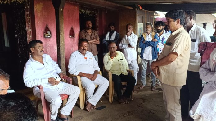 Former MLA Hanmant Shinde visits victims