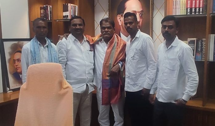 Ilaiah meets SC and ST Commission Chairman