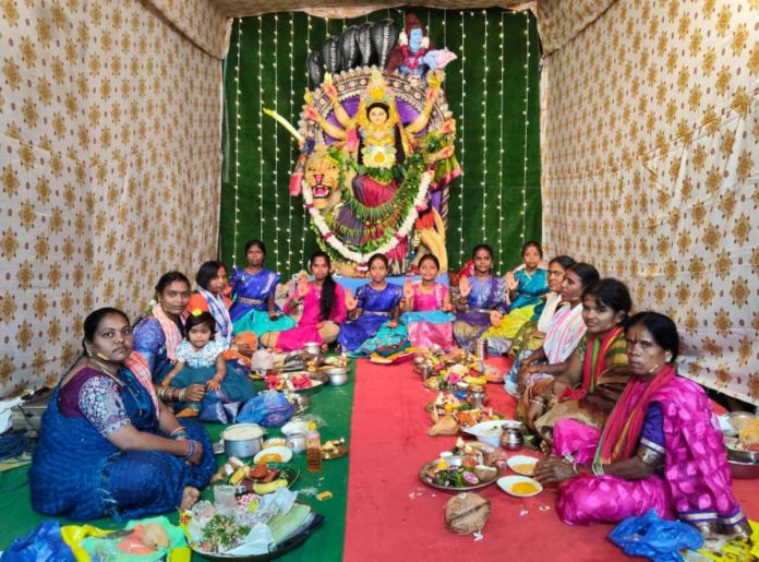 Kumkumkarchana to Goddess Durga..