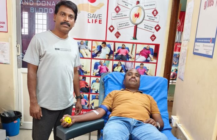 Lecturer who donated blood today