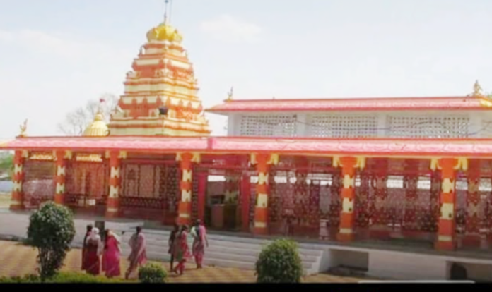 Lunar eclipse effect..temple closure