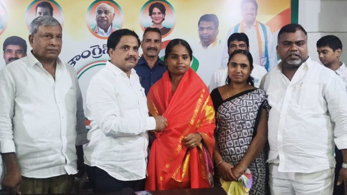 MLA honors student who secured MBBS seat..
