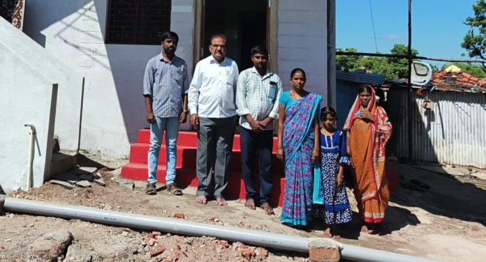 MPDO inspects construction of Indiramma houses in Bangarupalli