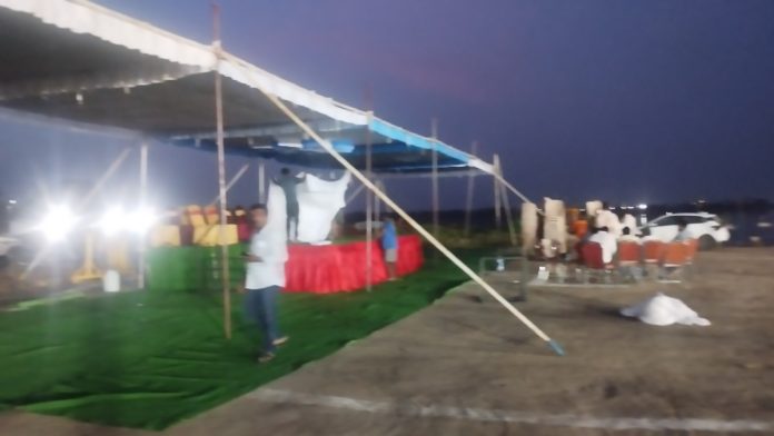 Massive arrangements for Ganesh immersion..