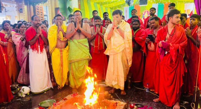 May the blessings of Goddess Durga be upon the people: Minister Sridhar Babu