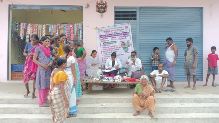 Medical camp in Chinthalapalle..
