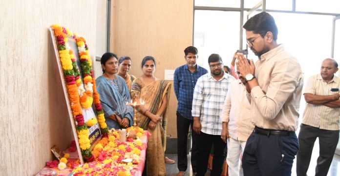 Movement is the lifeblood of the colony: Collector