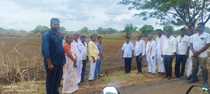 Officials and Congress leaders inspect crop damage