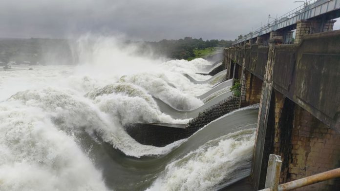 Ongoing flooding into Nizamsagar project