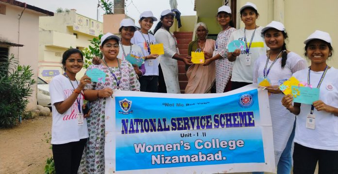 Paper bag distribution