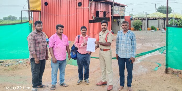 Police raid Dhaba Hotel