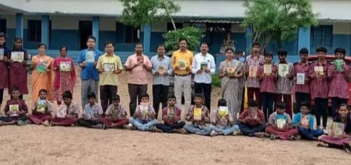 Prahari, Literary Club established in Konapur school
