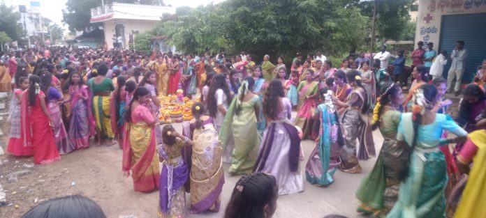 Solemnly, Saddula Bathukamma