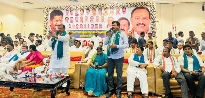 Telangana government is an ideal for the country