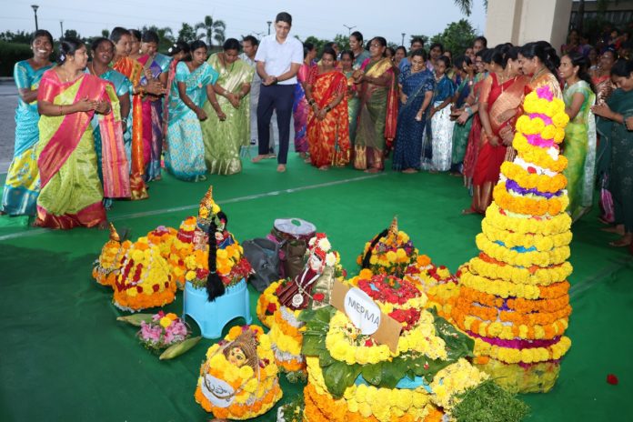 The collector who played Bathukamma in Kamareddy