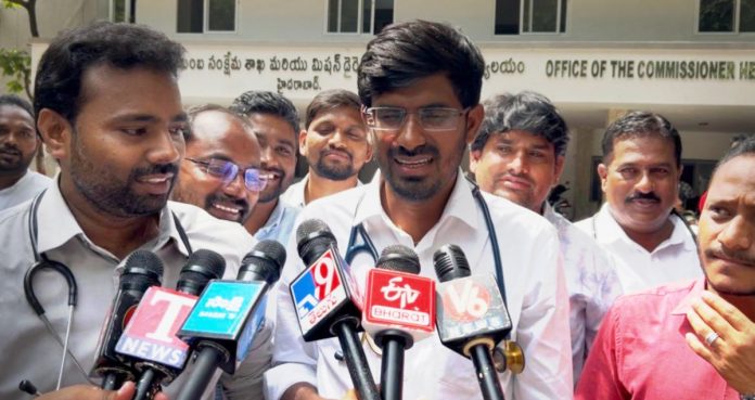 The problems of rural hospital doctors should be resolved.