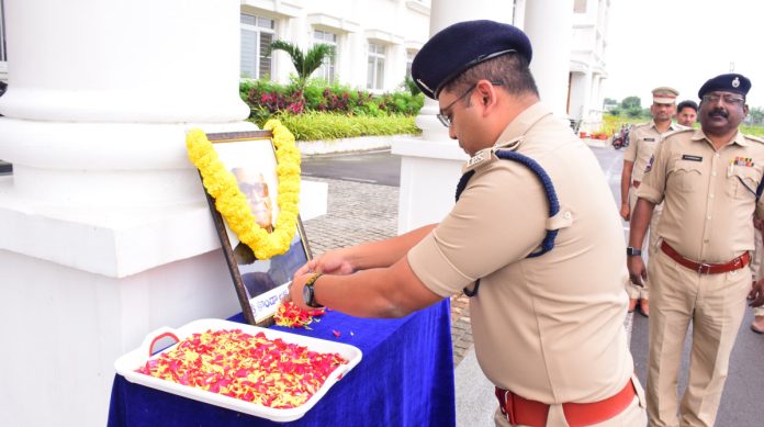 The services of Acharya Konda Laxman Bapuji are memorable..