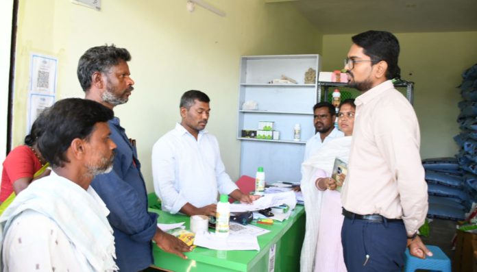There is no shortage of urea in Wanaparthy district.