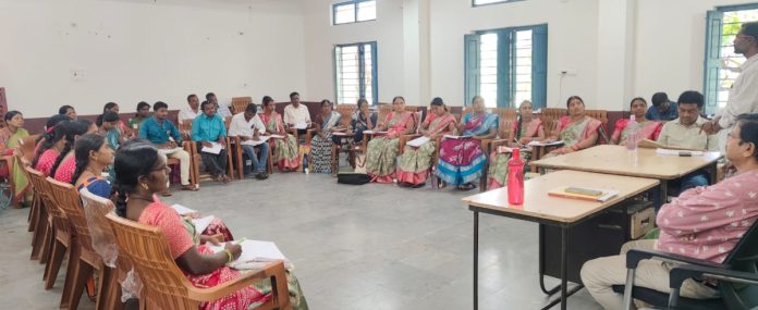 Training classes at the Womens Solidarity Office