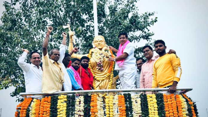 Tributes paid to Ailamma under the auspices of BRS