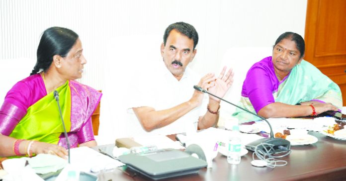 Bathukamma celebrations should be celebrated with great pomp