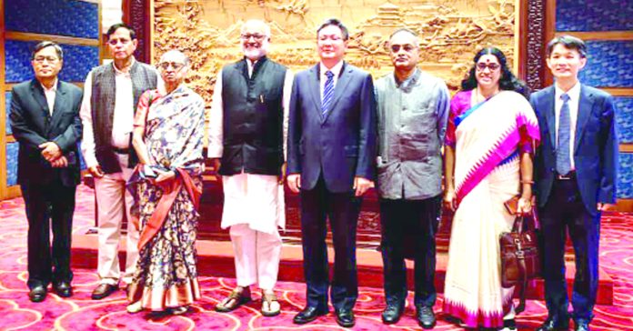 CPI(M) team visits CPC school