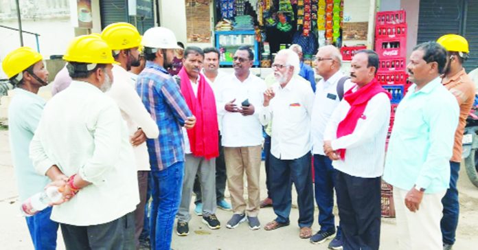 Suspicions over worker's death at Deccan Cements!