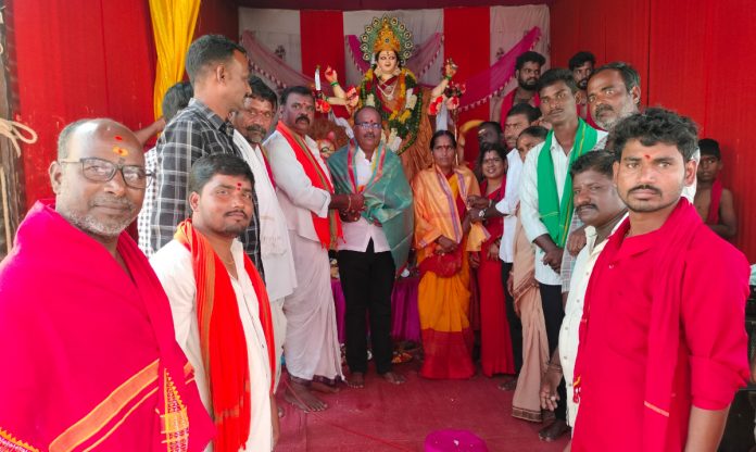 VDCs honour Immad Gopi Mudiraj in Tirmanpalli