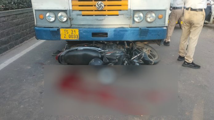 Young man dies in road accident