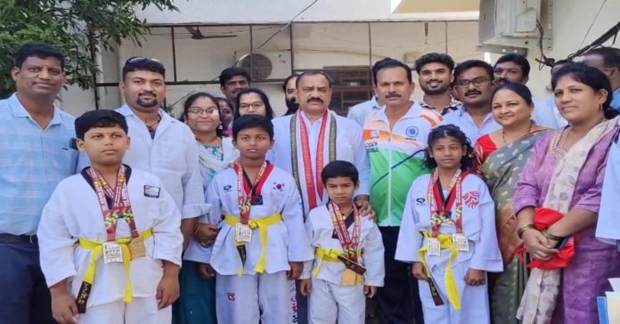 International Taekwondo champions meet TPCC President