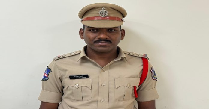 Aleruru SI wishes people a happy Diwali