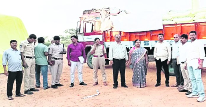 రైస్మిల్లులపై విజి’లెన్స్’