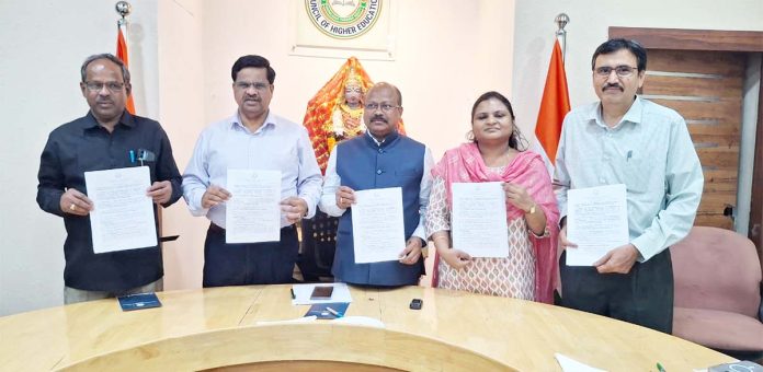 ప్రపంచ స్కిల్‌ కాంపిటీషన్‌కు దరఖాస్తుల ఆహ్వానం
