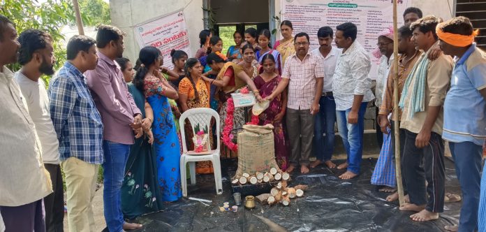 APM Mohan inaugurated grain purchase centers. APM Mohan inaugurated grain purchase centers.