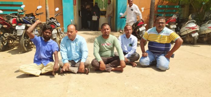 Aarogyasri and oxygen plant operators should be put on duty