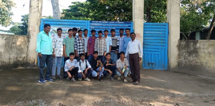 Ashram school students show talent in tribal sports games