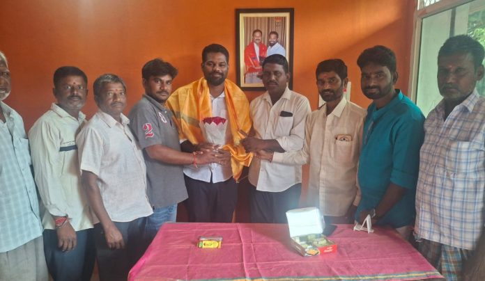 BJP District General Secretary Vilas honored