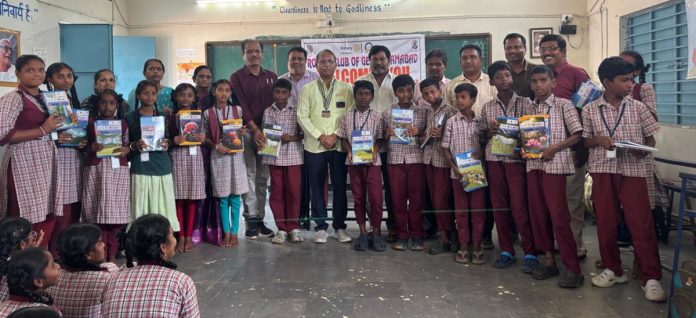 Book distribution under the auspices of the Rotary Club of James
